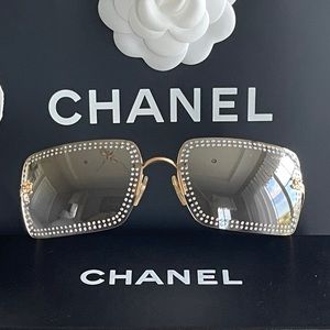 ‼️SOLD‼️ Chanel crystal sunglasses